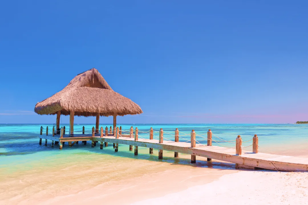 Беседка на воде