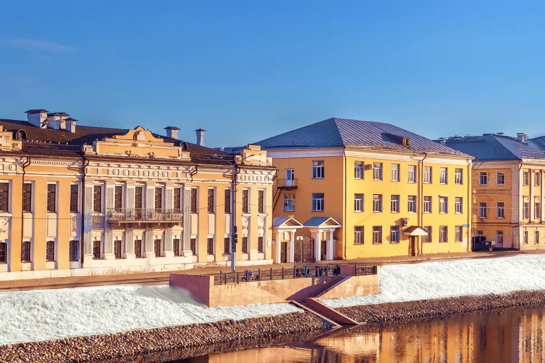 Пречистенская набережная в Вологде