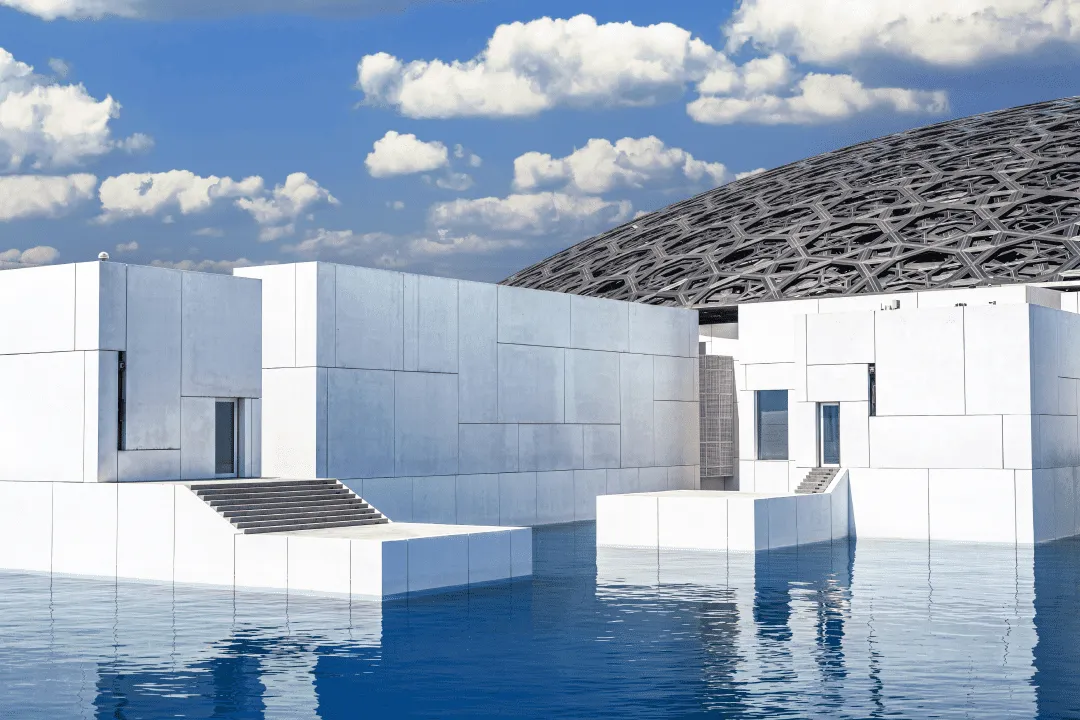 Лувр в Абу-Даби