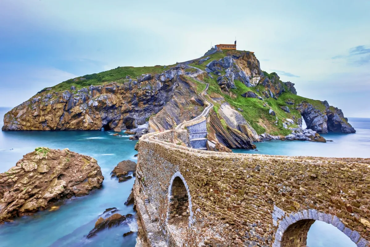 Где снимали сериал «Игра престолов»: гид по местам съёмок