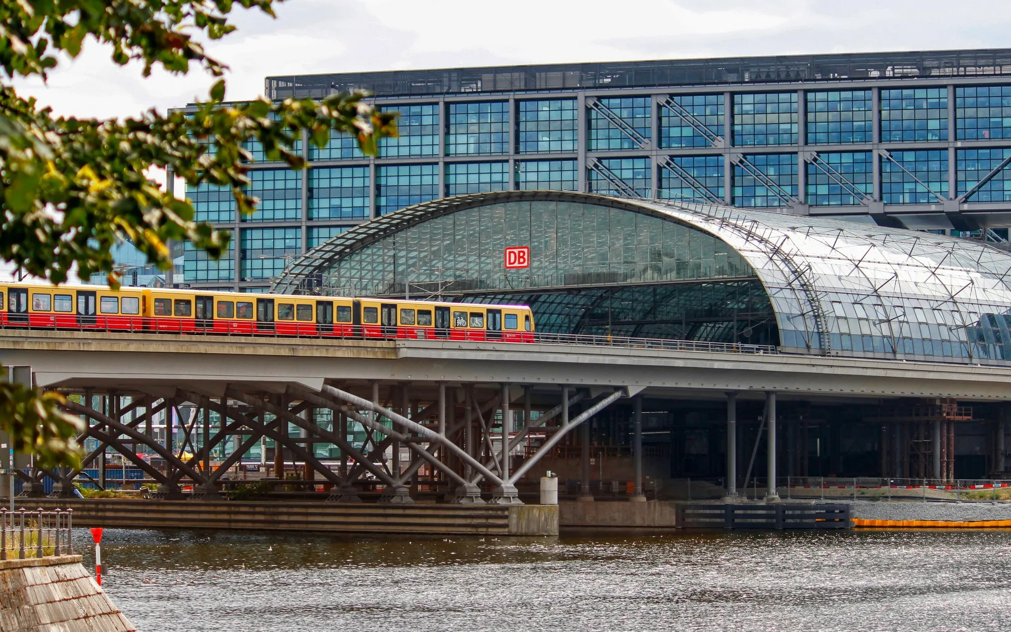 Виды поездов и тарифы на поездки по Германии
