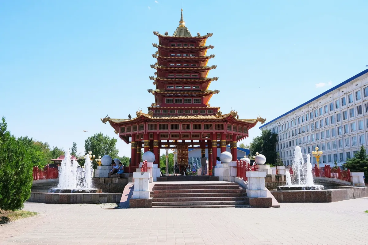 Калмыкия: зачем ехать в Элисту