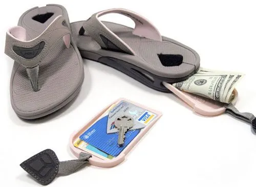  сандалии с секретным карманом на пятке