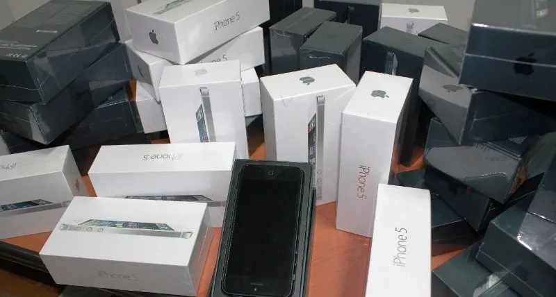 контрабанда apple iphone