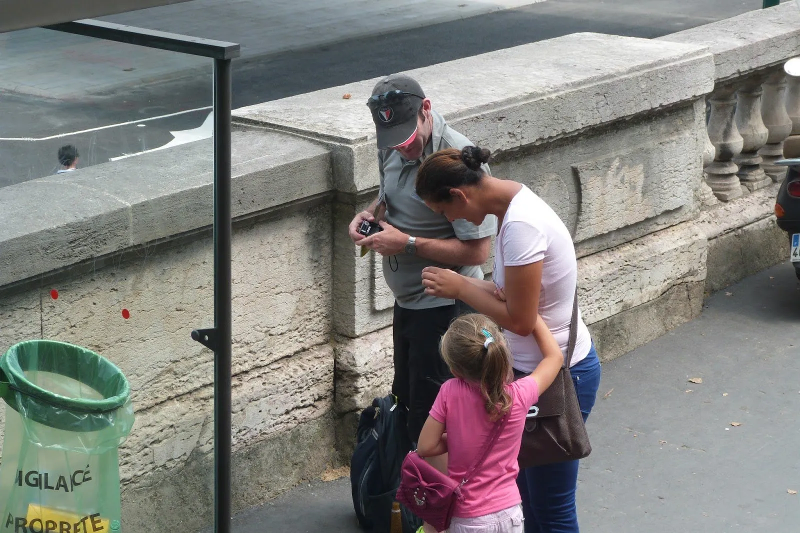 развод с кольцом в Париже