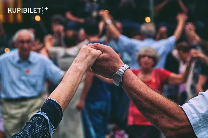 Как путешествовать в старости?