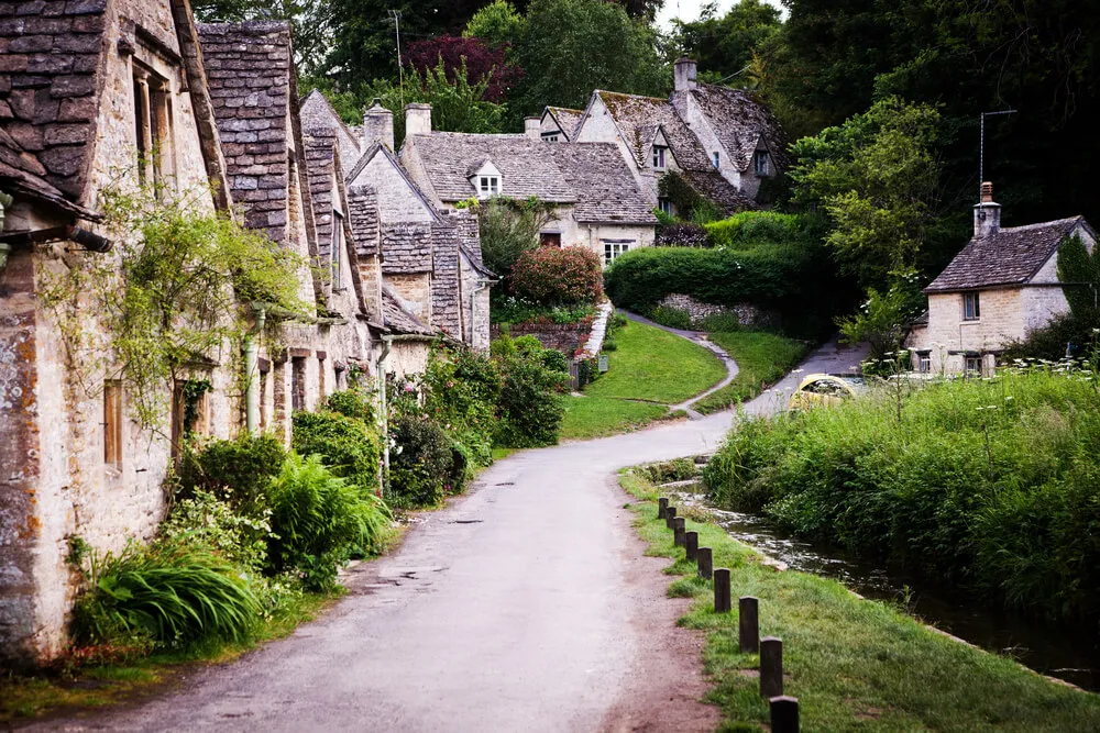 Бибери Англия