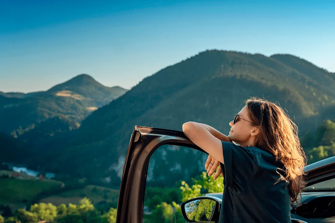 Как начать путешествовать одному?