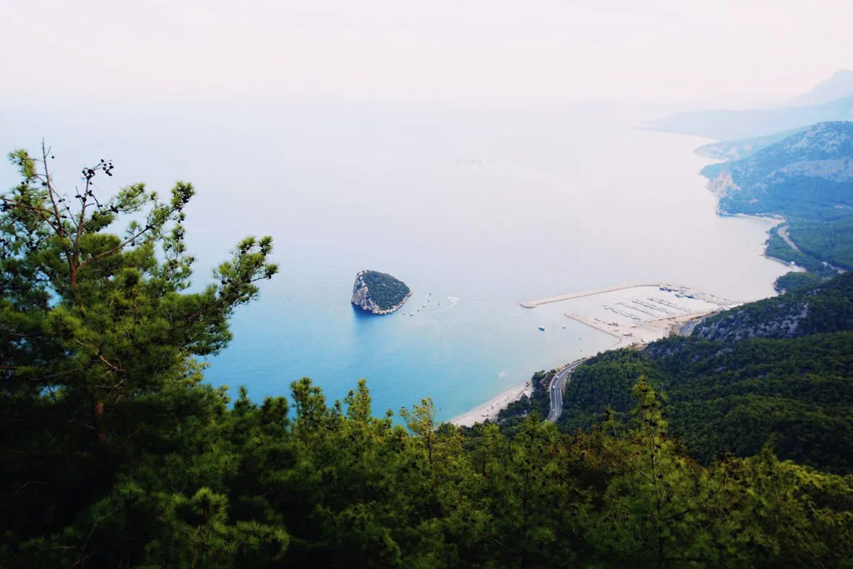 Вид на море с гор