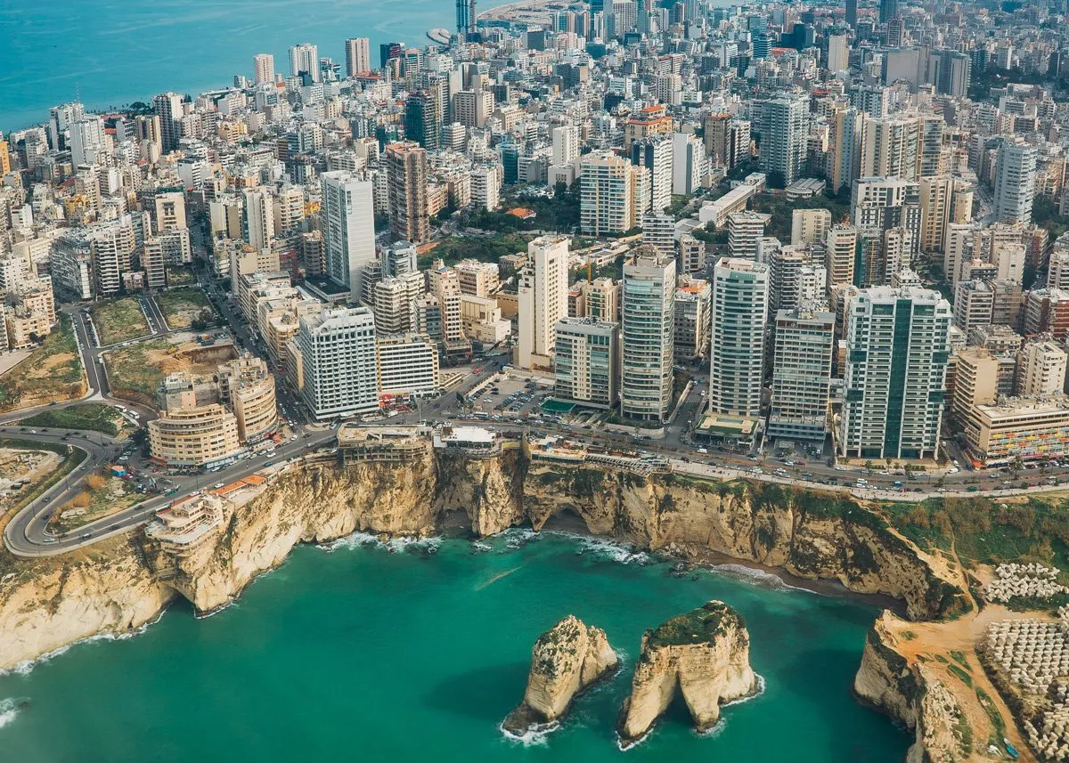 Небоскребы у обрыва