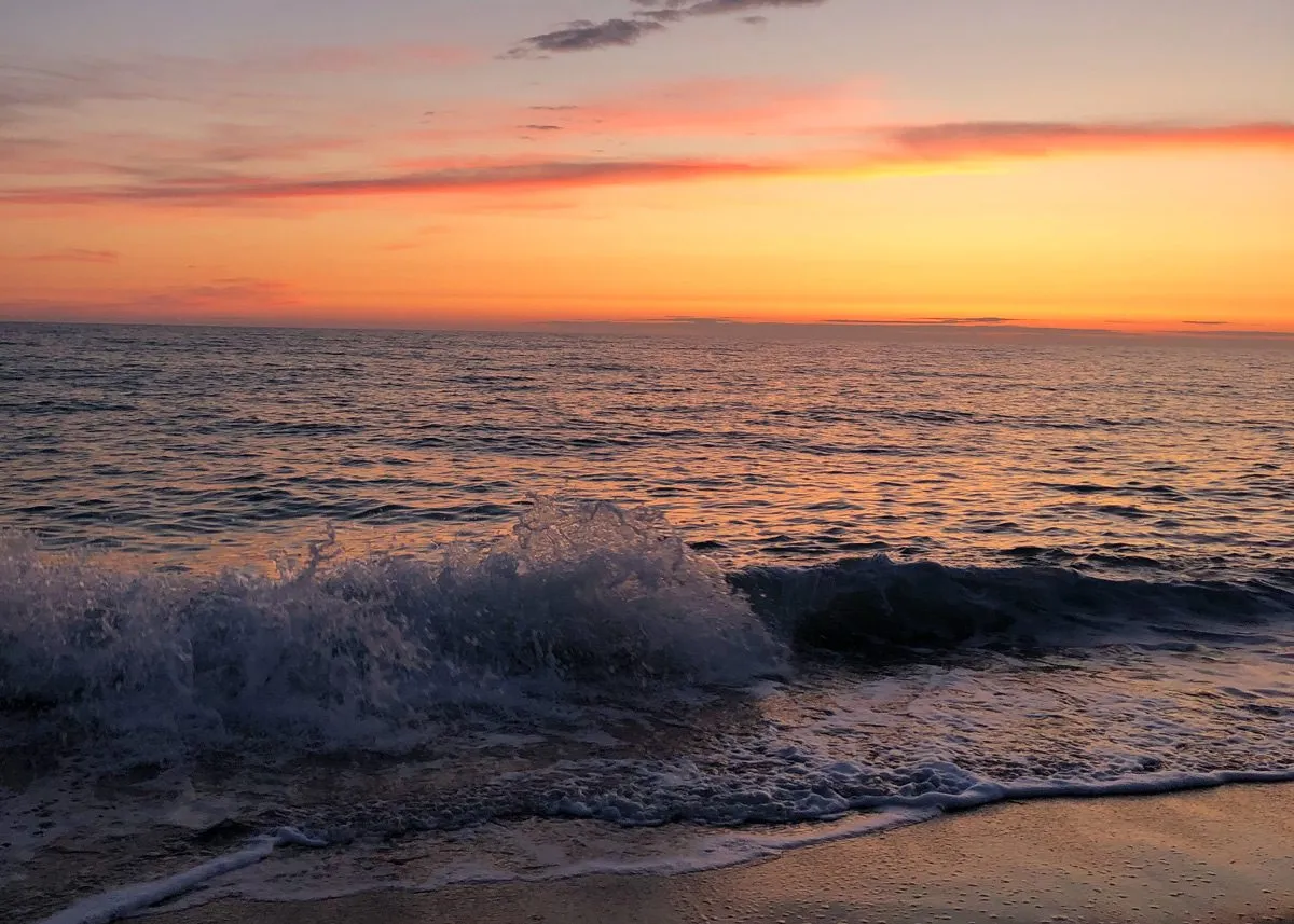 Пляж на закате