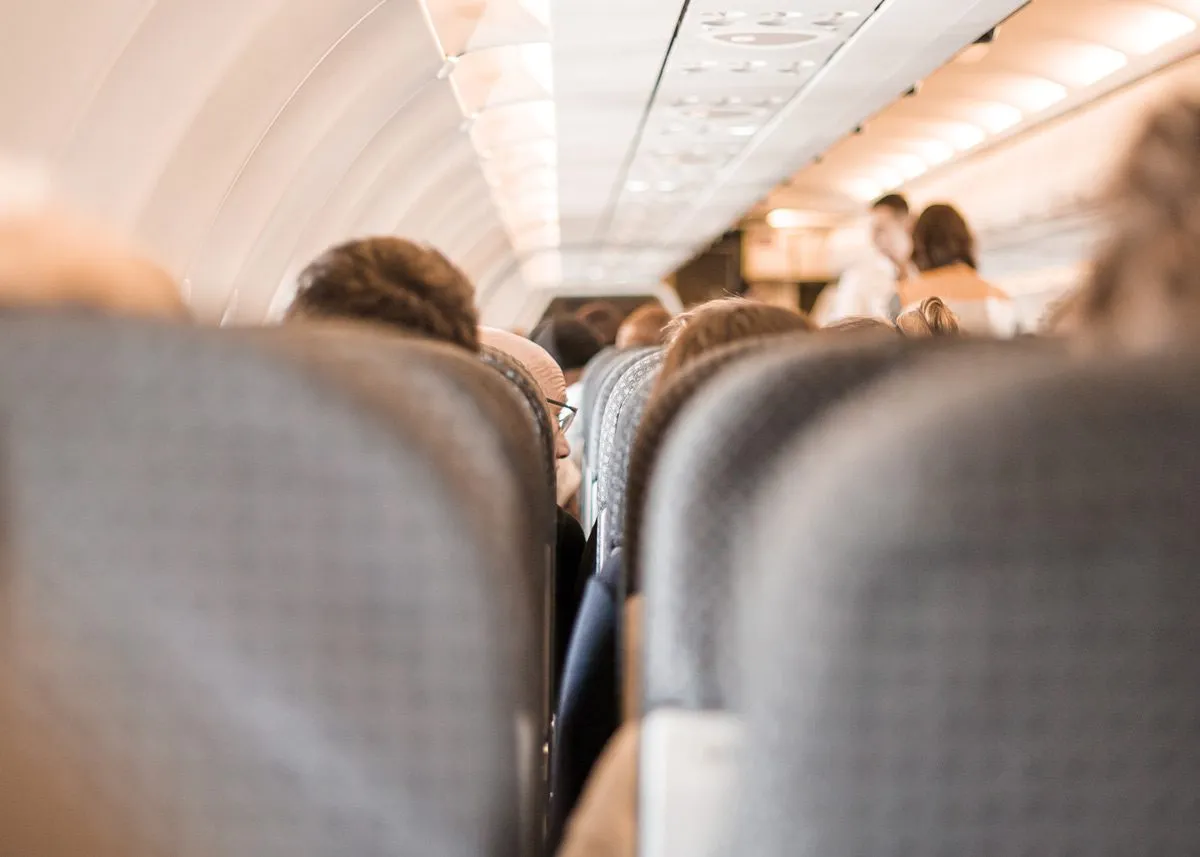 Какие места выбрать в самолёте